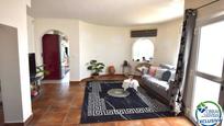 Living room of Single-family semi-detached for sale in Empuriabrava  with Heating, Private garden and Storage room