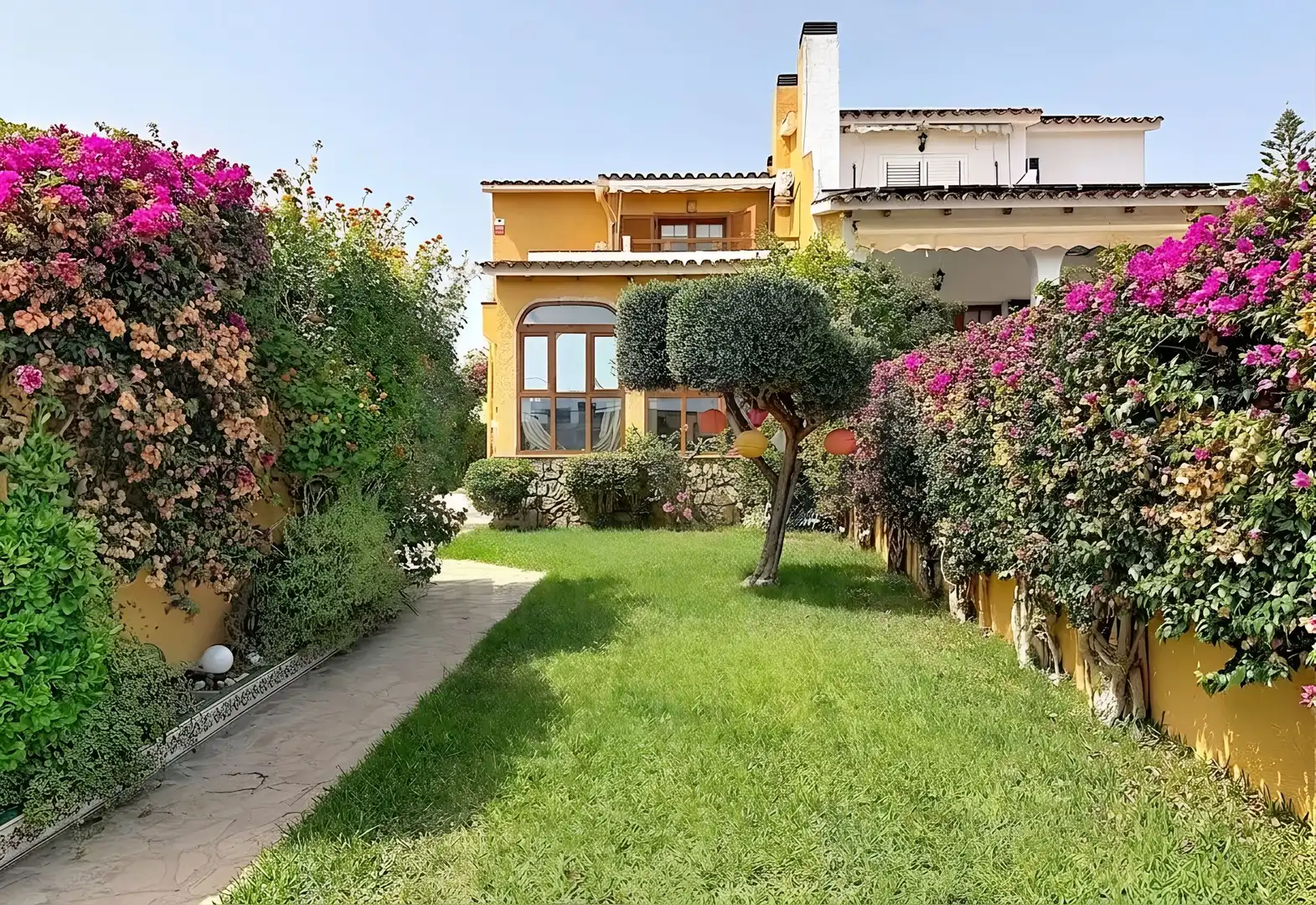 Jardí de Casa o xalet en venda en Sant Pere de Ribes amb Calefacció