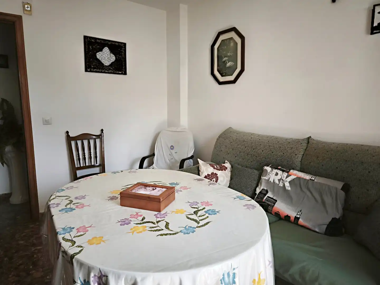 Comedor de Casa adosada en venta en Málaga con Aire acondicionado, Terraza y Amueblado