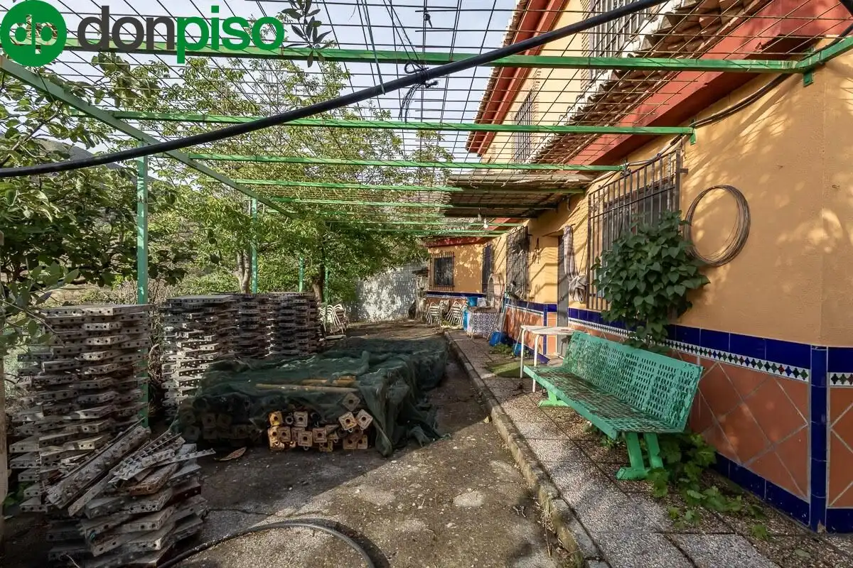 Terrassa de Finca rústica en venda en Monachil amb Jardí privat i Piscina comunitària