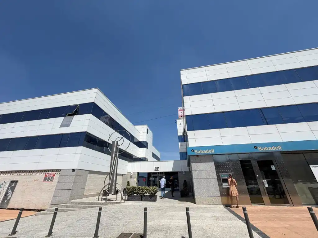 Außenansicht von Büro zur Miete in Móstoles