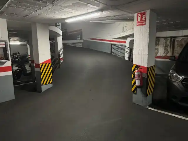 Aparcamiento en venta en Carrer de Concepción Arenal, imagen 3
