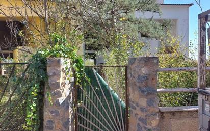 Jardí de Casa o xalet en venda en Villafranca de los Caballeros amb Terrassa