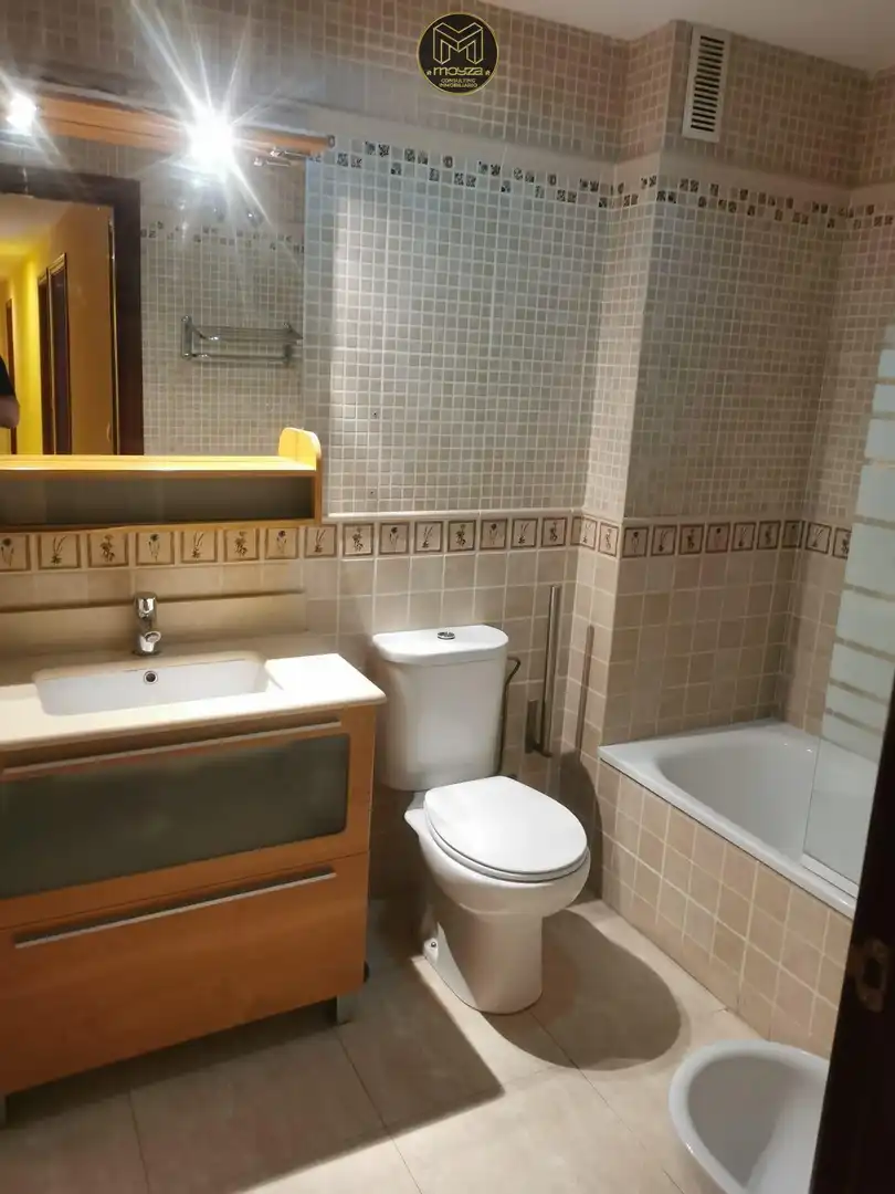 Flat with lift for sale in Torredelcampo, imagen 6