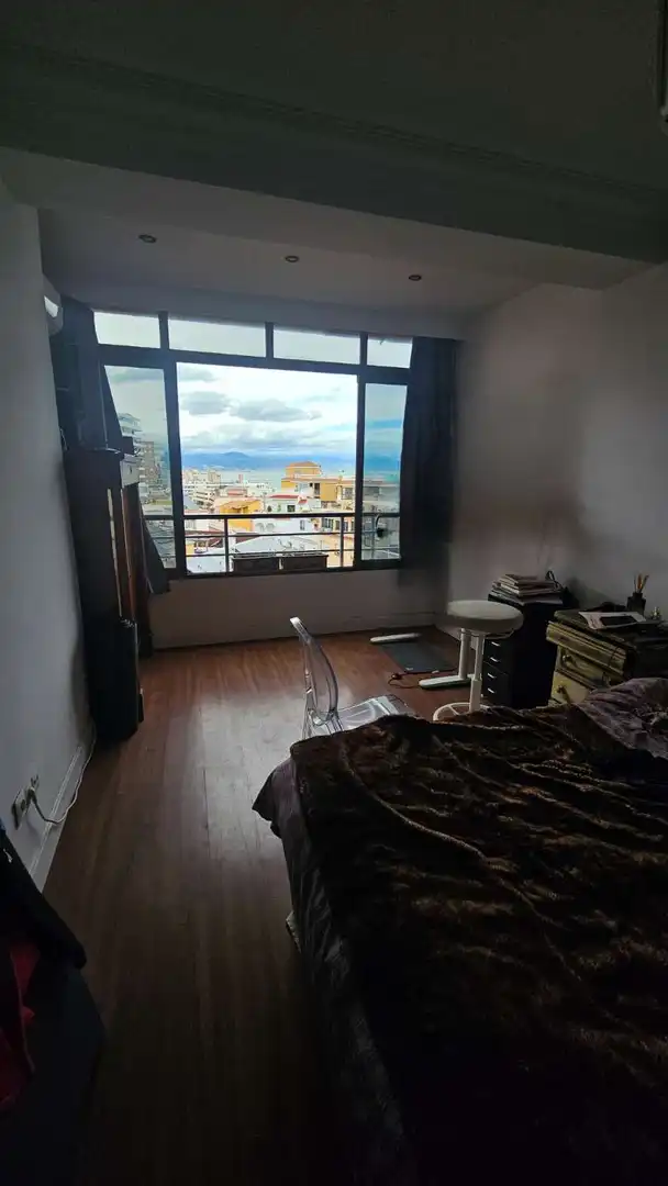 Habitación de Apartamento en venta en Torremolinos con Aire acondicionado, Calefacción y Piscina