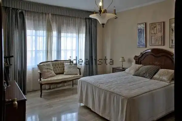 Dormitori de Casa adosada en venda en Dos Hermanas