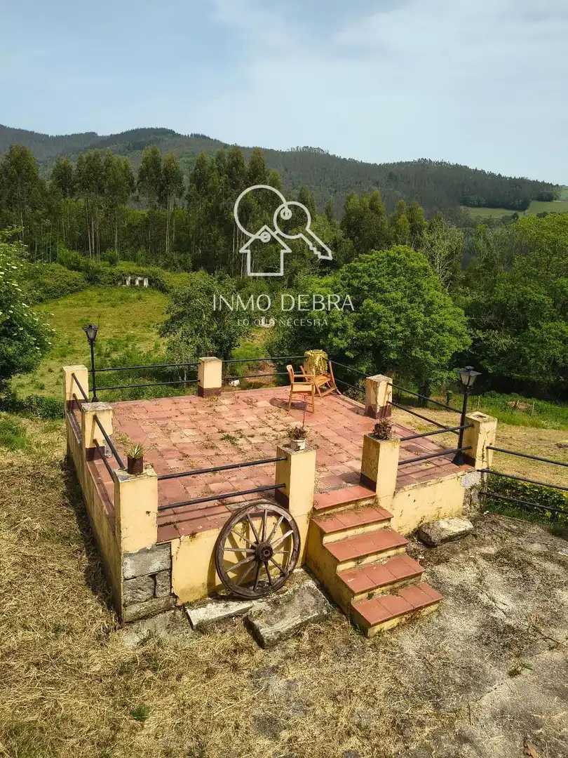 Terraza de Casa o chalet en venta en Salas con Calefacción y Terraza