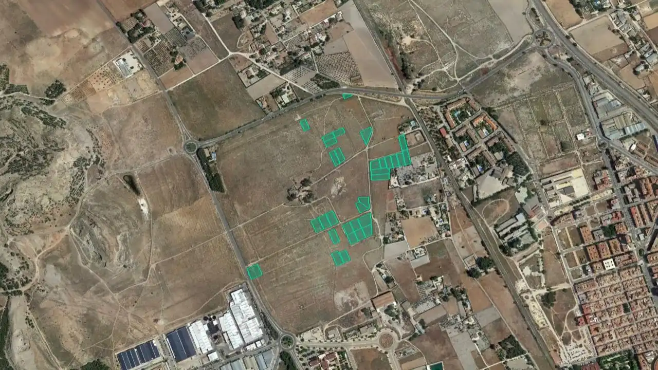 Rural land for sale in Ptda Quitapesares