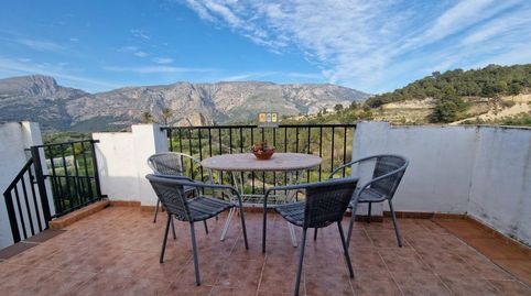 Foto 2 de Finca rústica en venta en Benimantell, Alicante