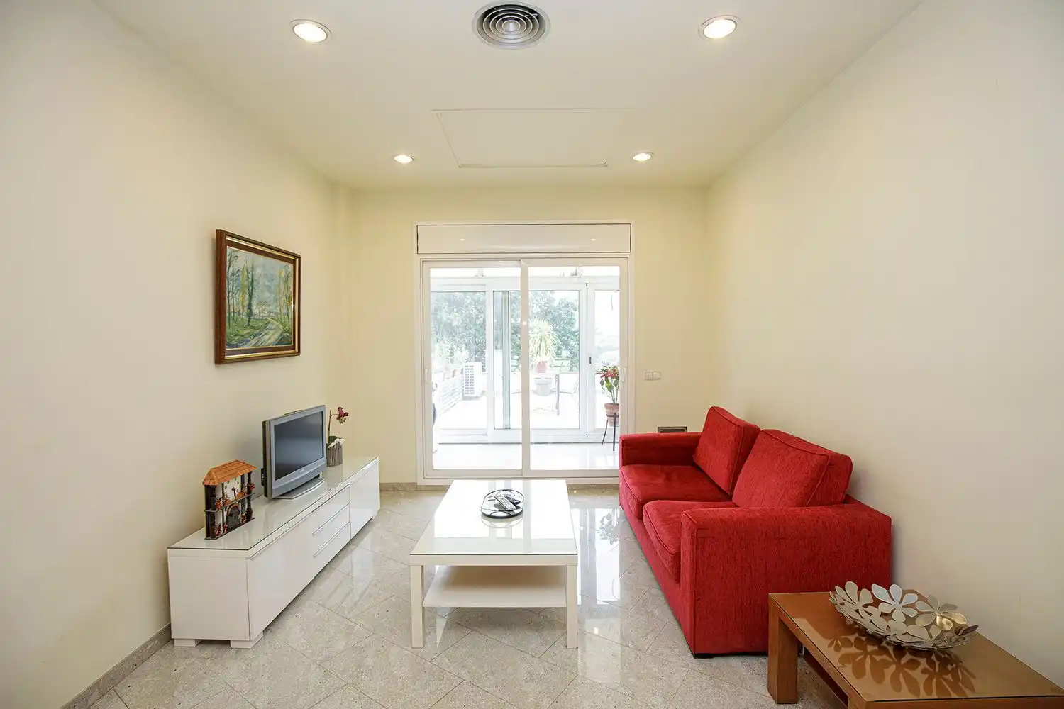 Living room of Flat for rent in Girona  with Air Conditioner and Terrace