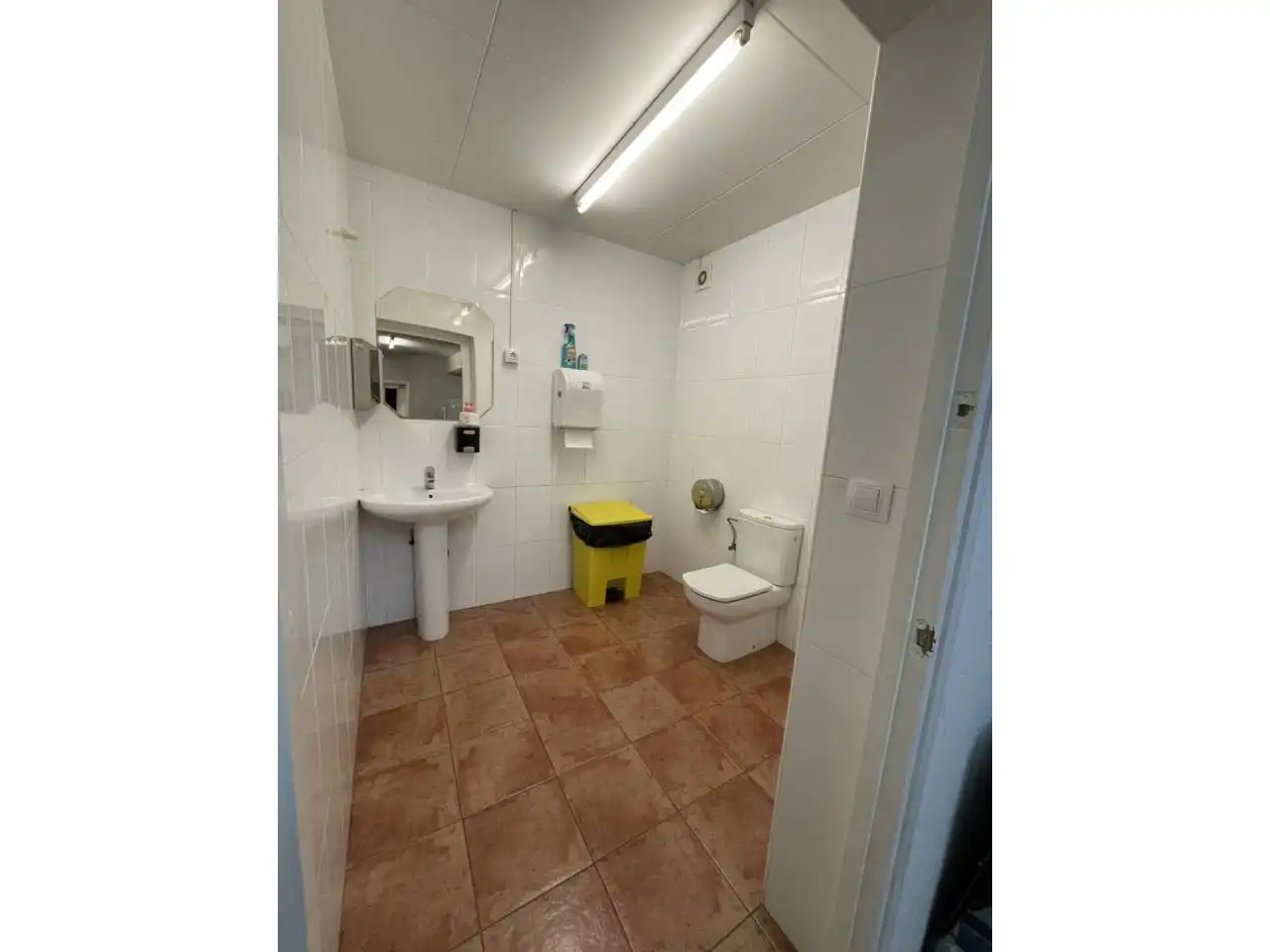 Business premises for sale in Olot, imagen 5