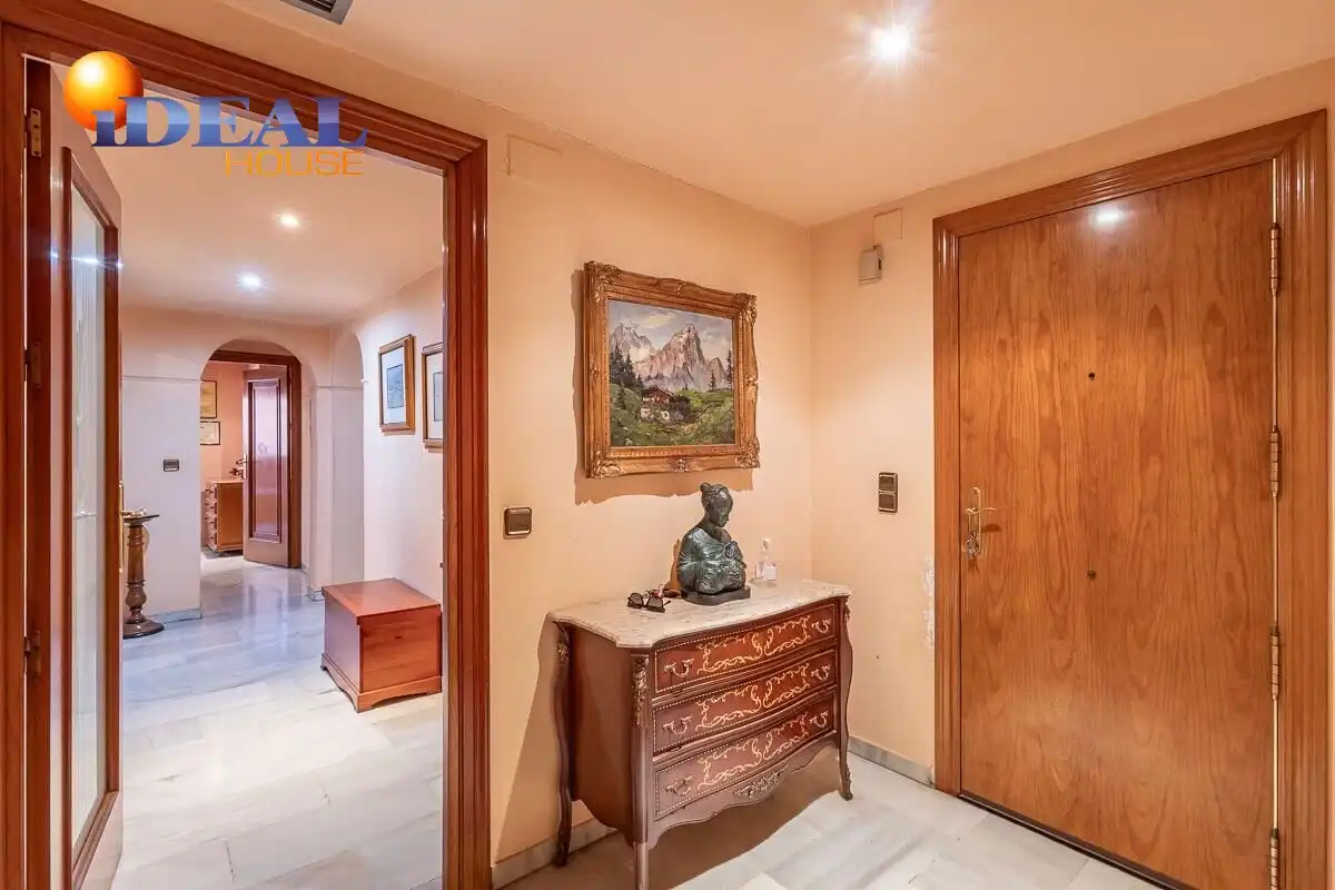 Flat for sale in San Matías - Realejo