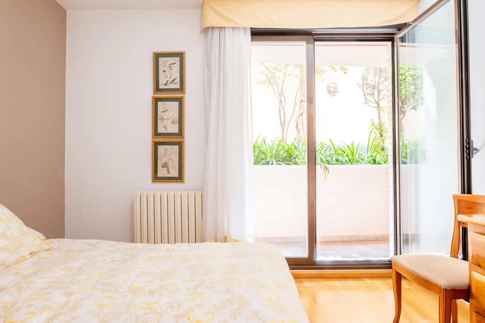 Bedroom of Duplexes for sale in Zaragoza  with Air Conditioner, Heating and Private garden