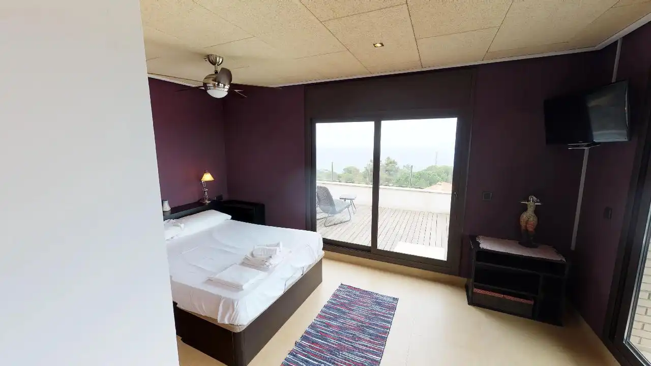 Habitación de Casa o chalet en venta en Lloret de Mar con Jardín privado, Terraza y Piscina