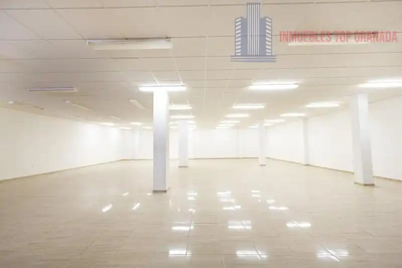 Business premises for sale in JUAN CARLOS I 3, imagen 9