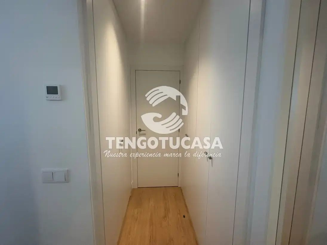 Wohnung zur Miete in Madrid mit Klimaanlage, Heizung und Privatgarten