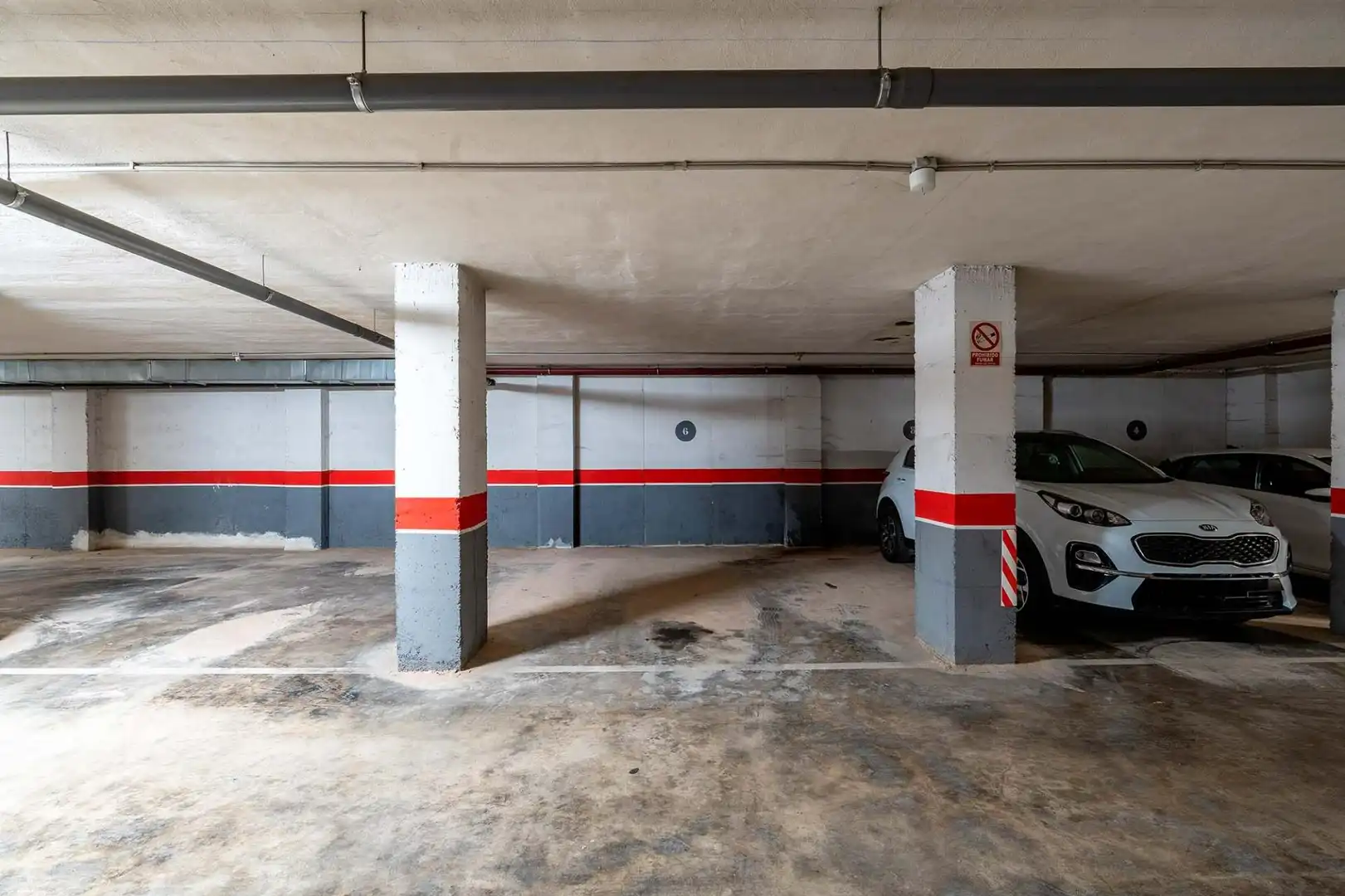 Aparcament de Pis en venda en El Ejido amb Aire condicionat, Terrassa i Moblat
