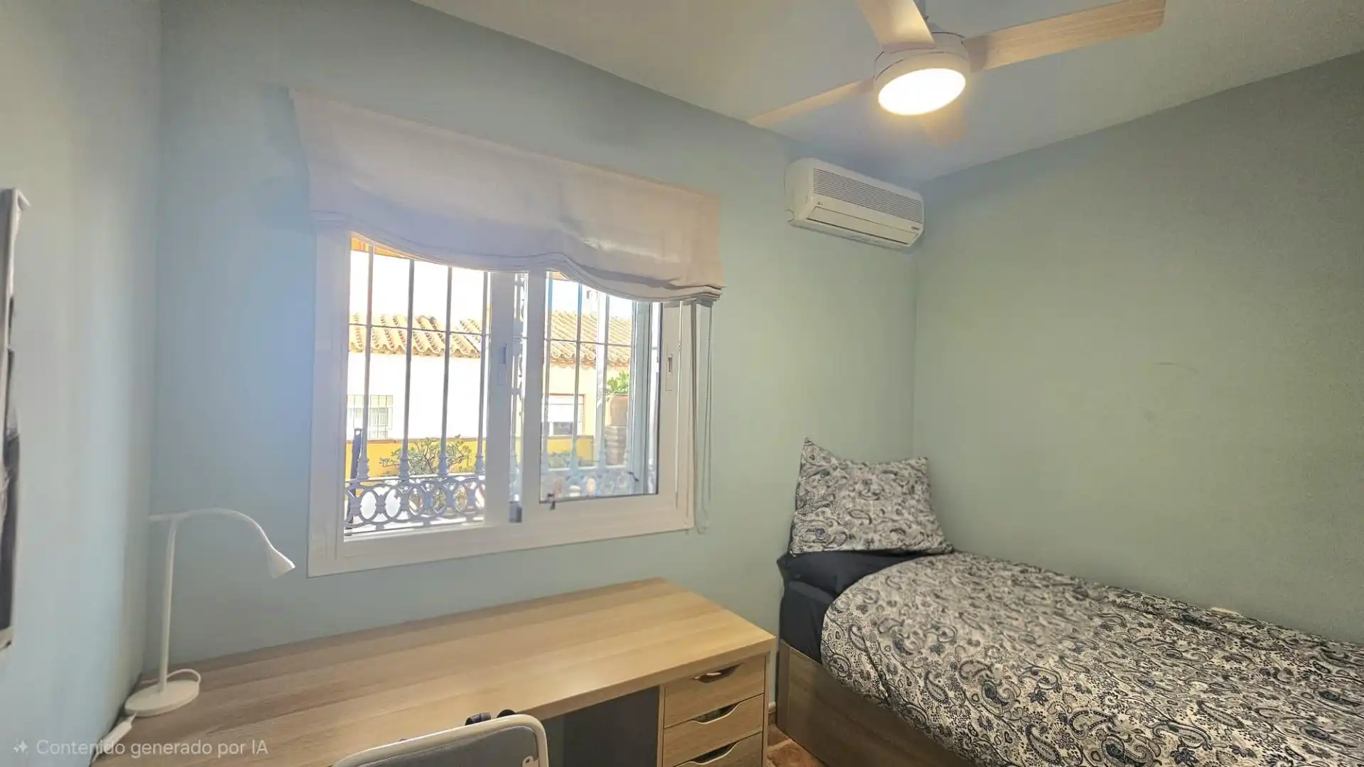 Habitación de Casa adosada en venta en Mijas con Aire acondicionado, Terraza y Trastero