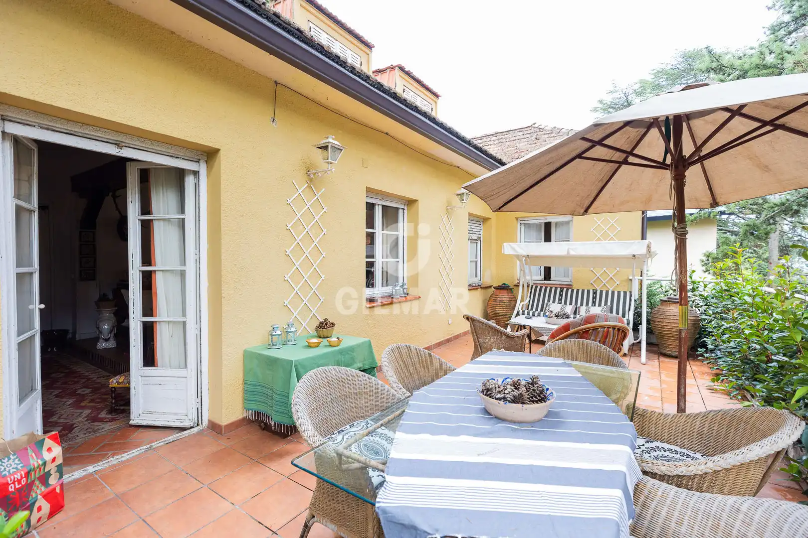 Terrassa de Casa o xalet en venda en San Lorenzo de El Escorial amb Calefacció i Jardí privat