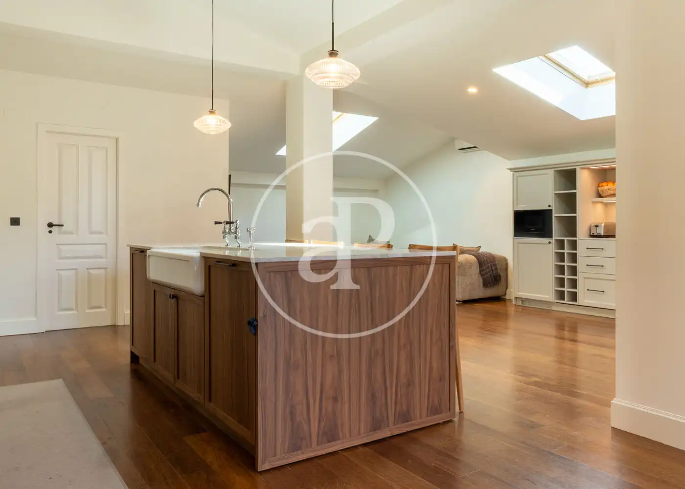 Cocina de Casa o chalet de alquiler en Madrid con Aire acondicionado, Calefacción y Jardín privado
