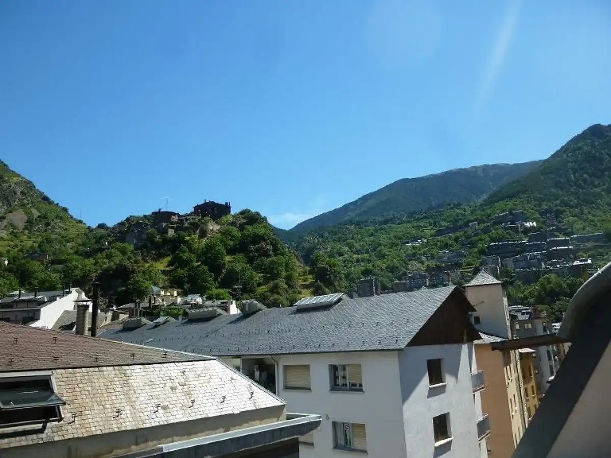 3-bedroom flat for rent in Escaldes-Engordany · 13 of 43