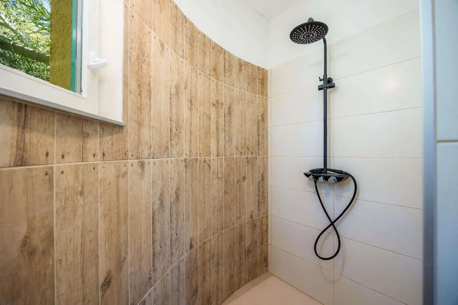 Bany de Casa o xalet en venda en Artà amb Aire condicionat, Terrassa i Moblat