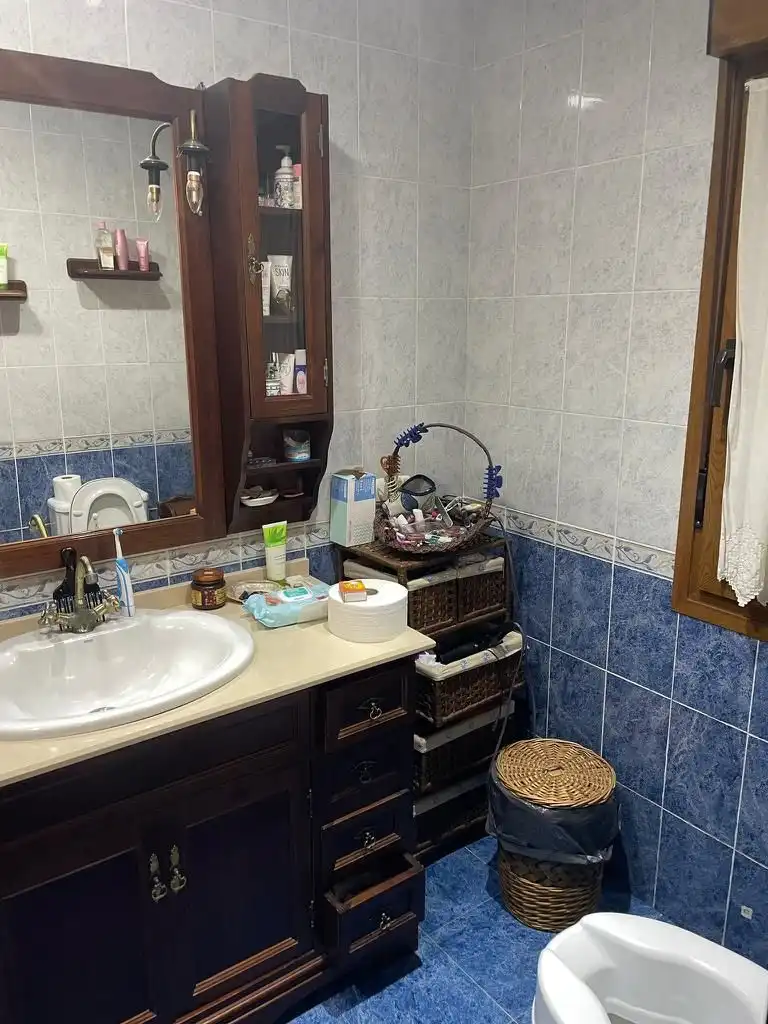 Baño de Casa o chalet en venta en Pravia con Calefacción, Terraza y Trastero