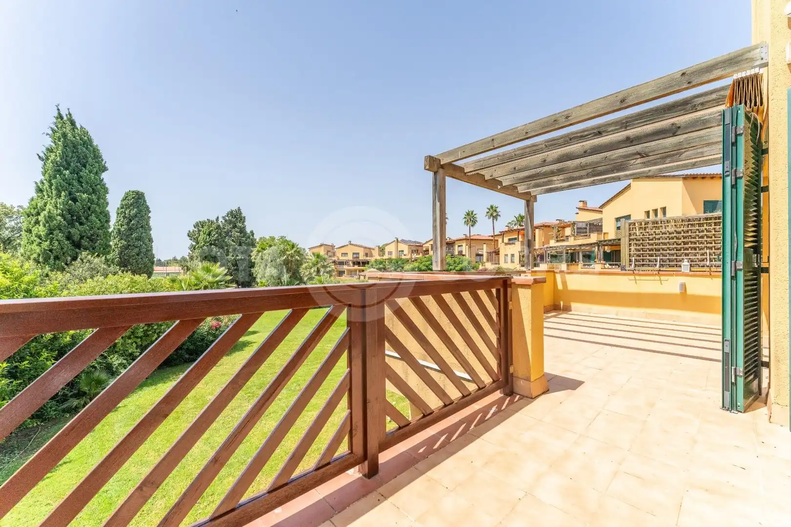 Terrassa de Dúplex de lloguer en Reus amb Aire condicionat, Calefacció i Jardí privat