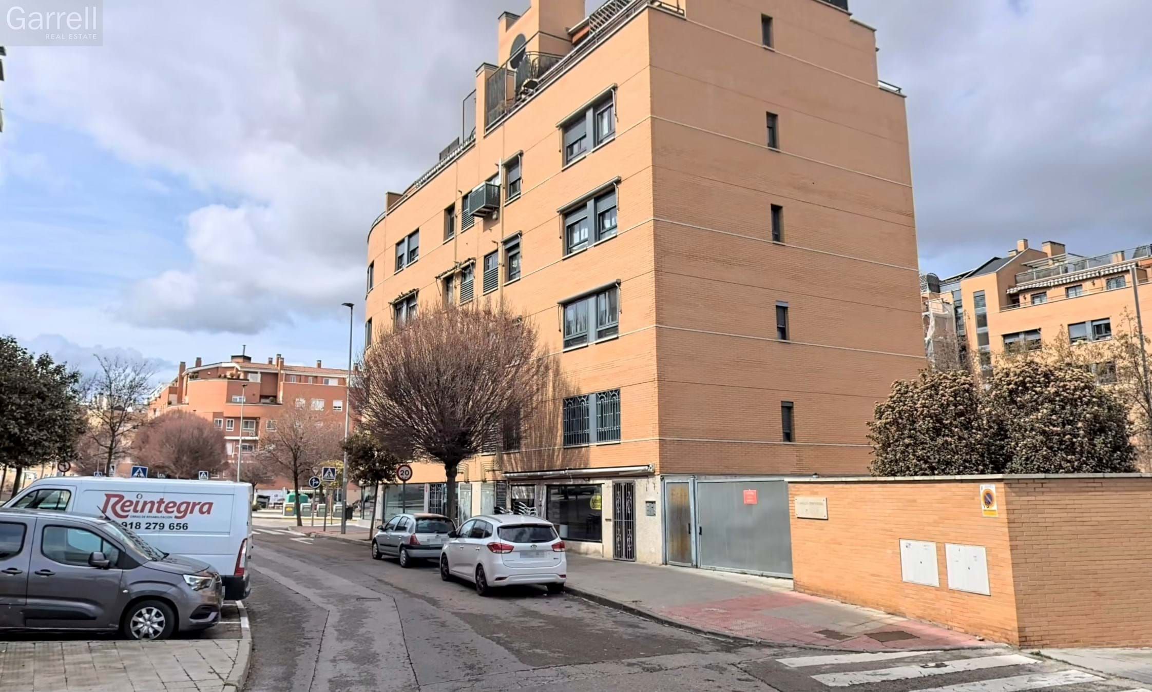 Exterior view of Flat for sale in Arganda del Rey  with Terrace and Swimming Pool