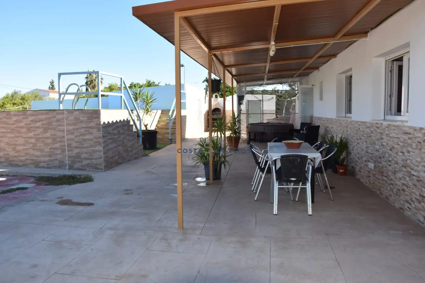 Terrassa de Finca rústica en venda en Gibraleón amb Aire condicionat, Terrassa i Piscina