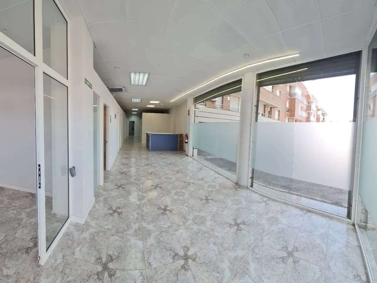 Local comercial de lloguer a jacint verdaguer 32, imagen 39