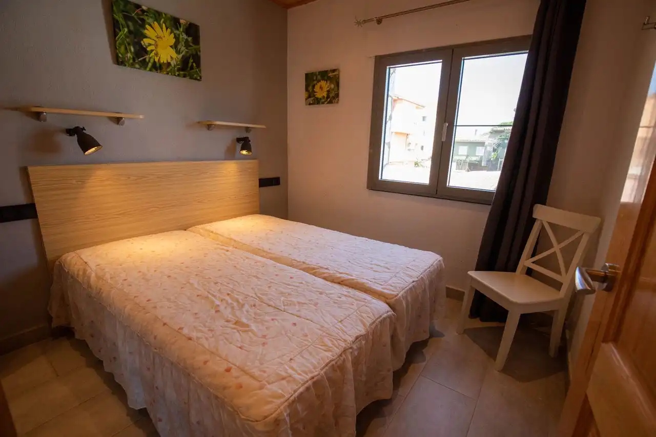 Schlafzimmer von Haus oder Chalet zum Verkauf in L'Escala mit Klimaanlage, Terrasse und Möbliert
