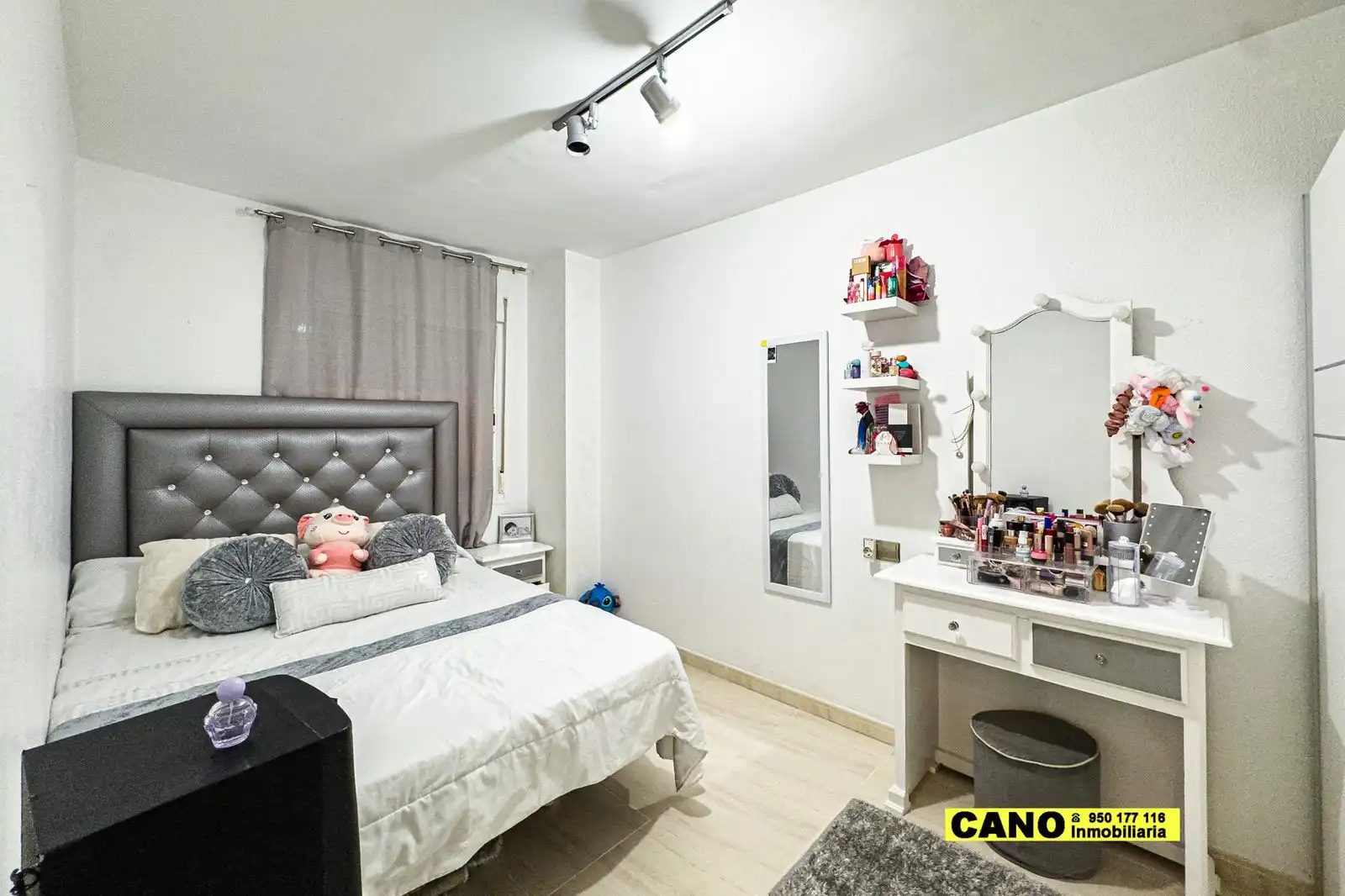 Flat for sale in de Alicun, El Parador de las Hortichuelas