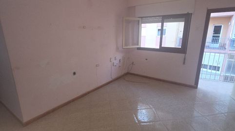 Foto 3 de Piso en venta en Calle César, Barrio Alto - San Félix, Almería Capital