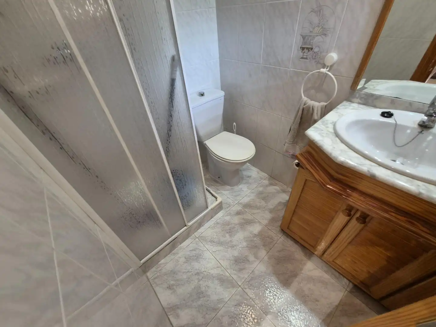 Bany de Casa o xalet en venda en Petrer amb Calefacció, Jardí privat i Terrassa