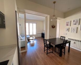 Dining room of Flat to rent in  Madrid Capital  with Heating, Furnished and Oven