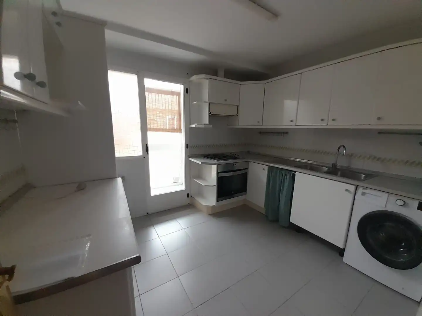 Cuina de Pis en venda en Puertollano amb Aire condicionat, Calefacció i Parquet