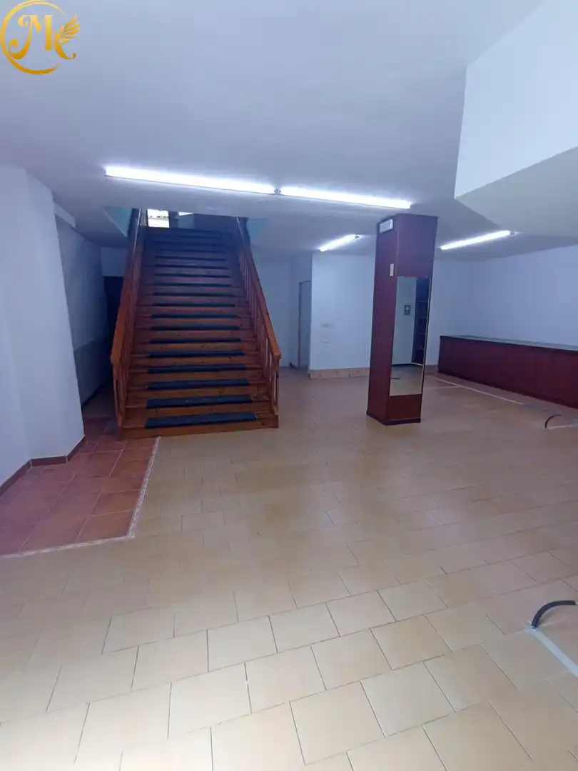 Commercial properties for rent in Santander