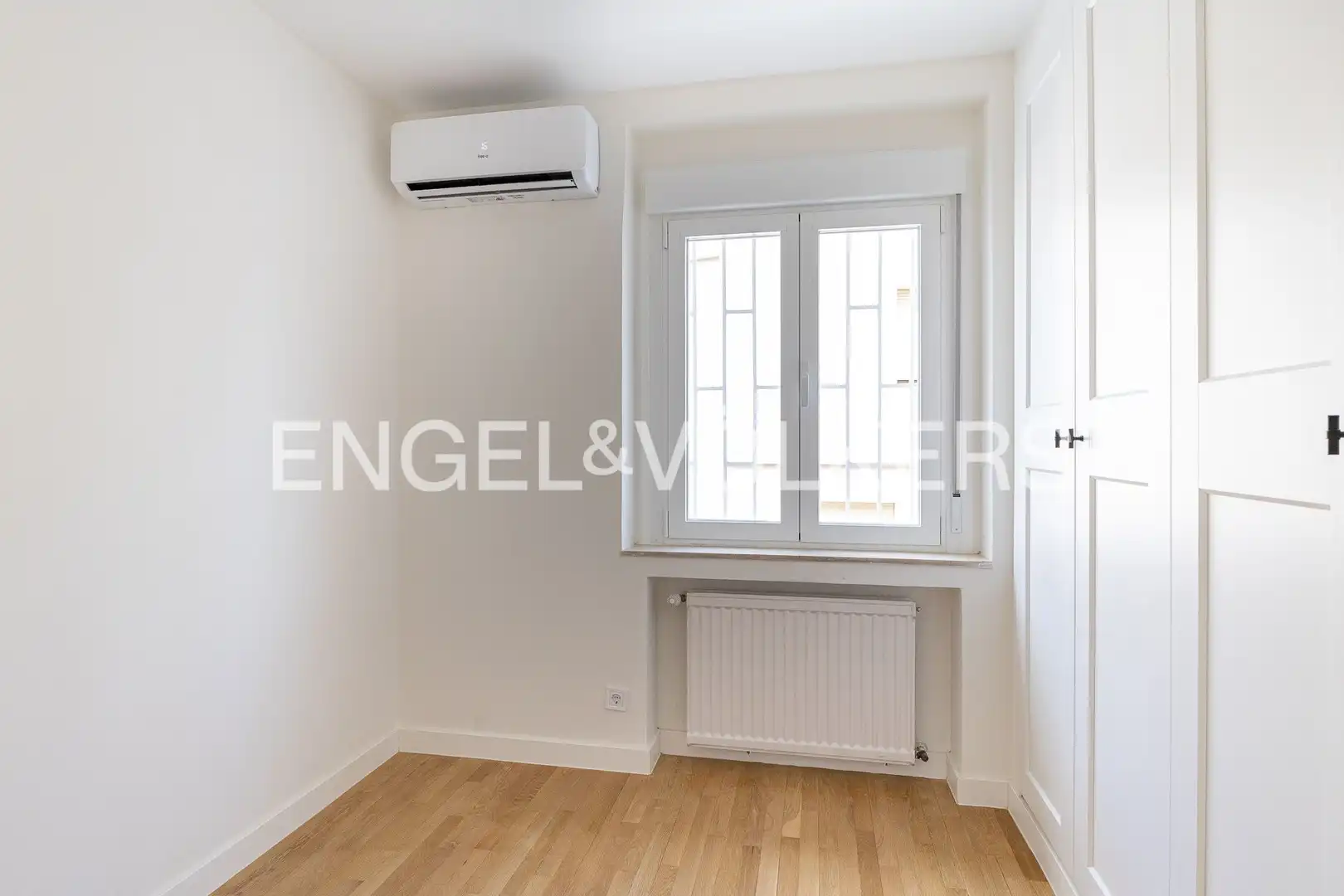 Balcony of Houses for rent in Madrid  with Air Conditioner, Heating and Private garden