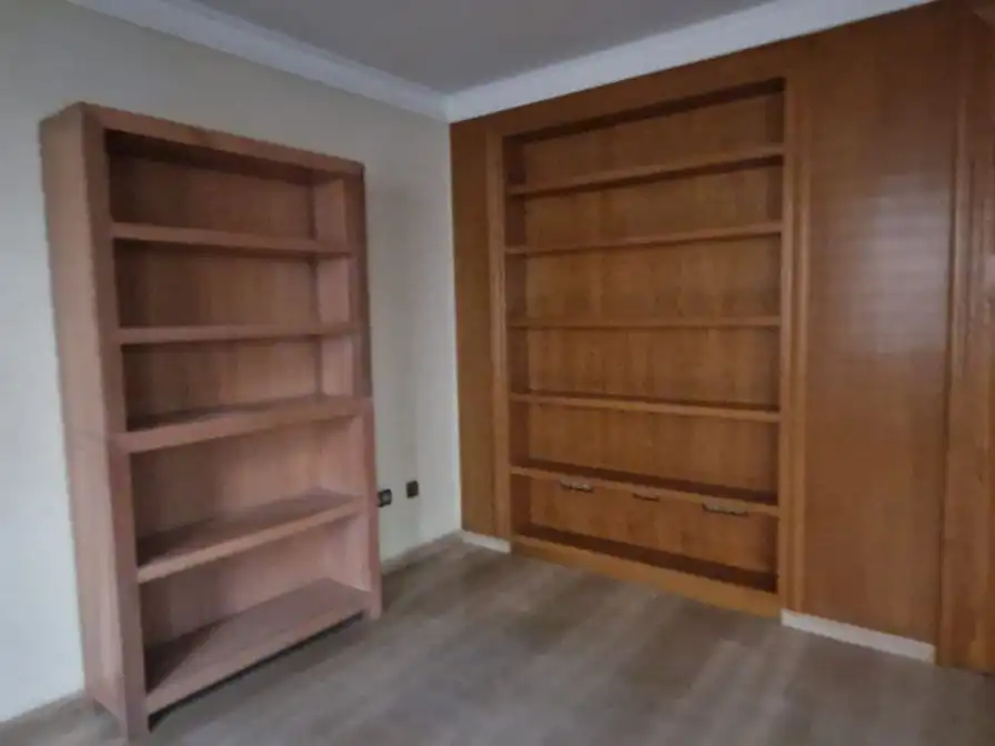 Habitación de Piso en venta en Oliva con Aire acondicionado y Terraza