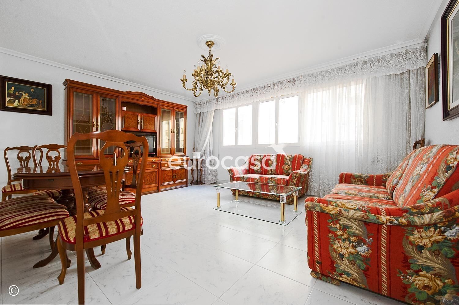 Sala d'estar de Pis en venda en Santander amb Calefacció