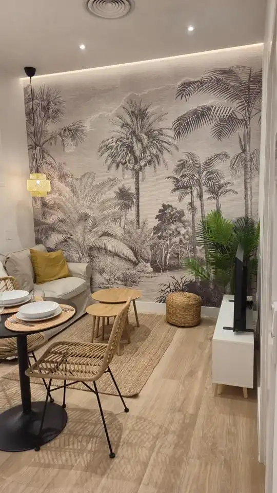 Wohnzimmer von Erdgeschoss zur Miete in Madrid mit Klimaanlage