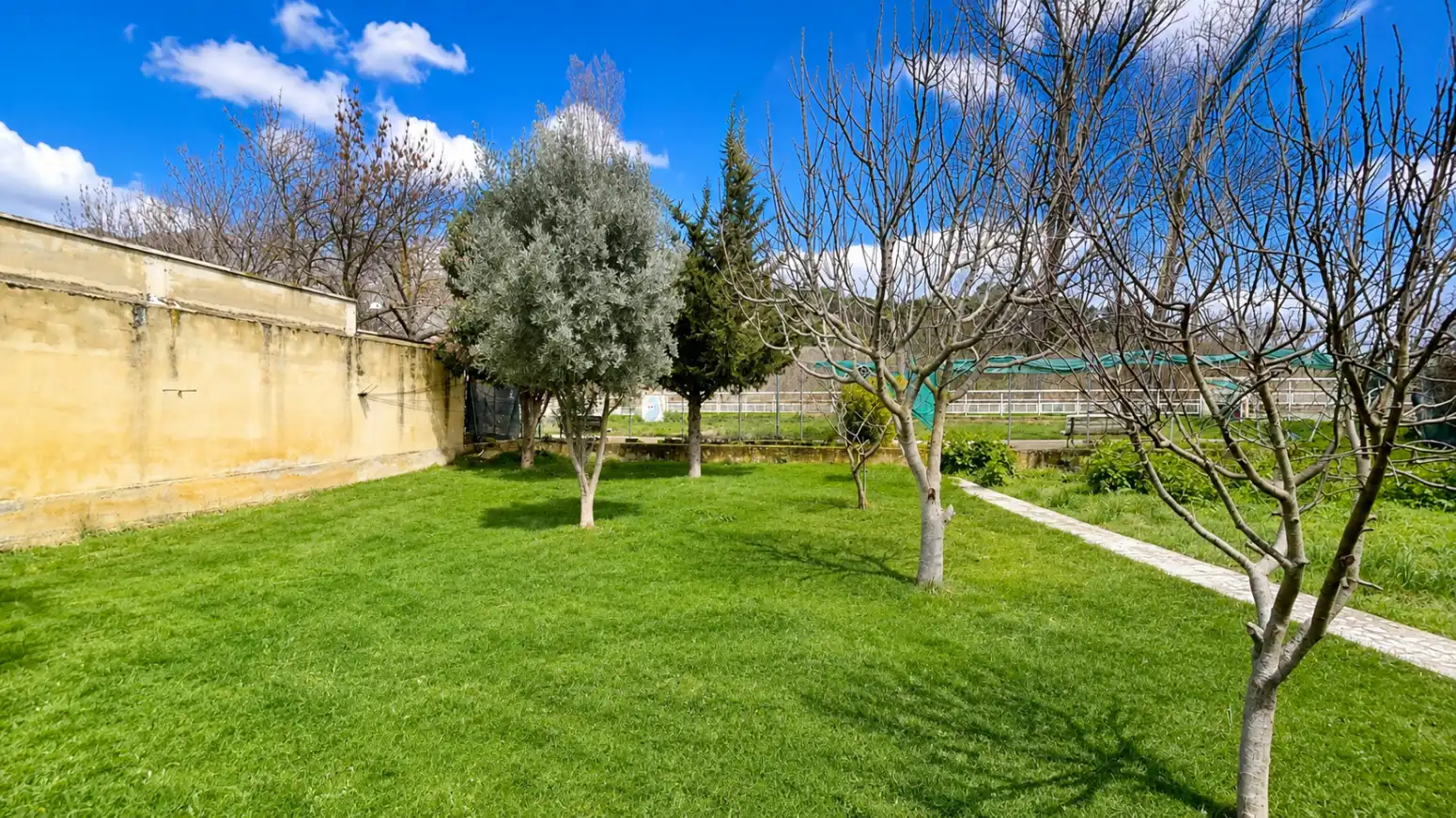 Jardí de Casa o xalet en venda en Tafalla amb Calefacció, Jardí privat i Parquet