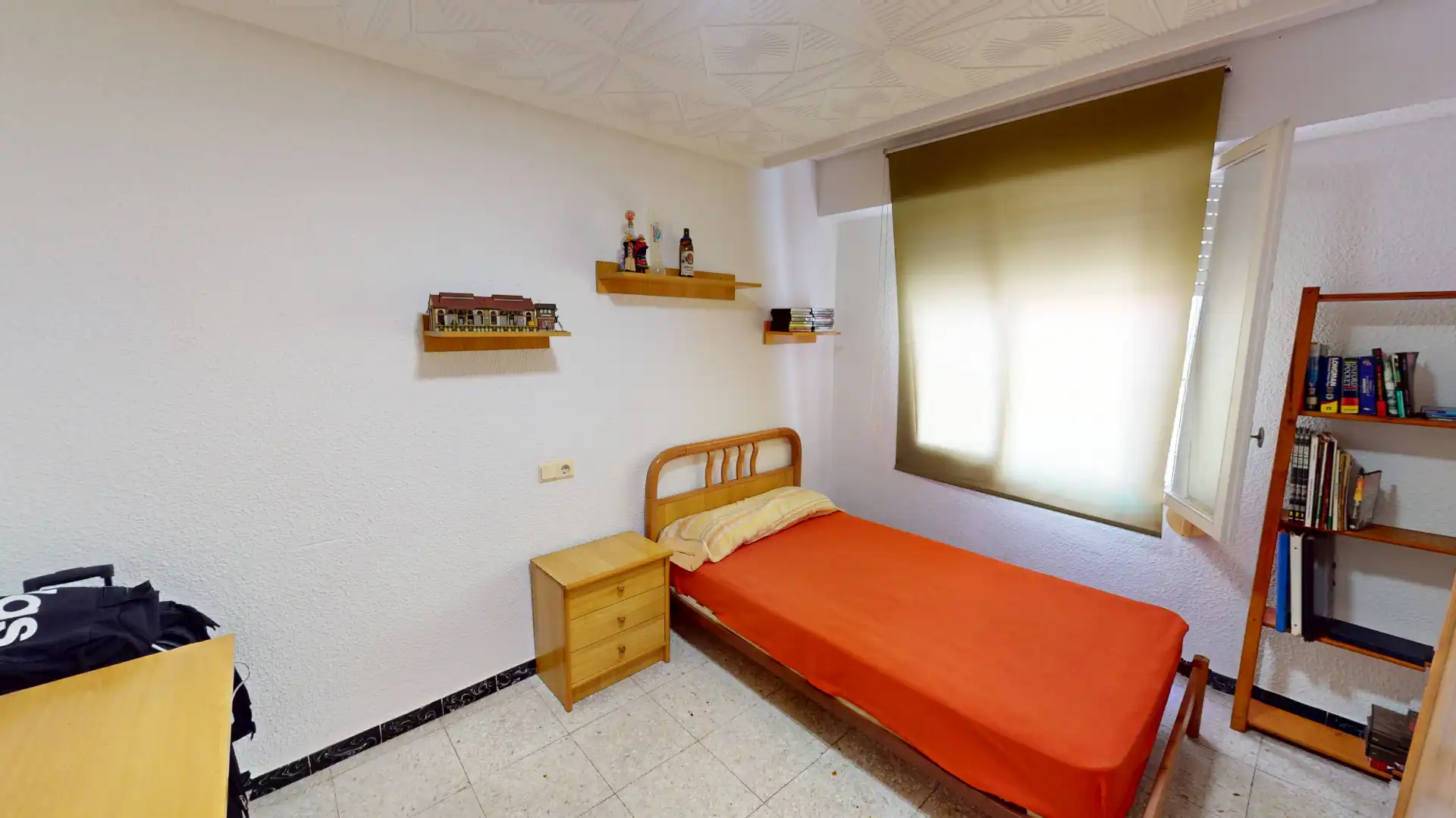 Habitación de Piso en venta en Elche / Elx con Aire acondicionado, Amueblado y Horno