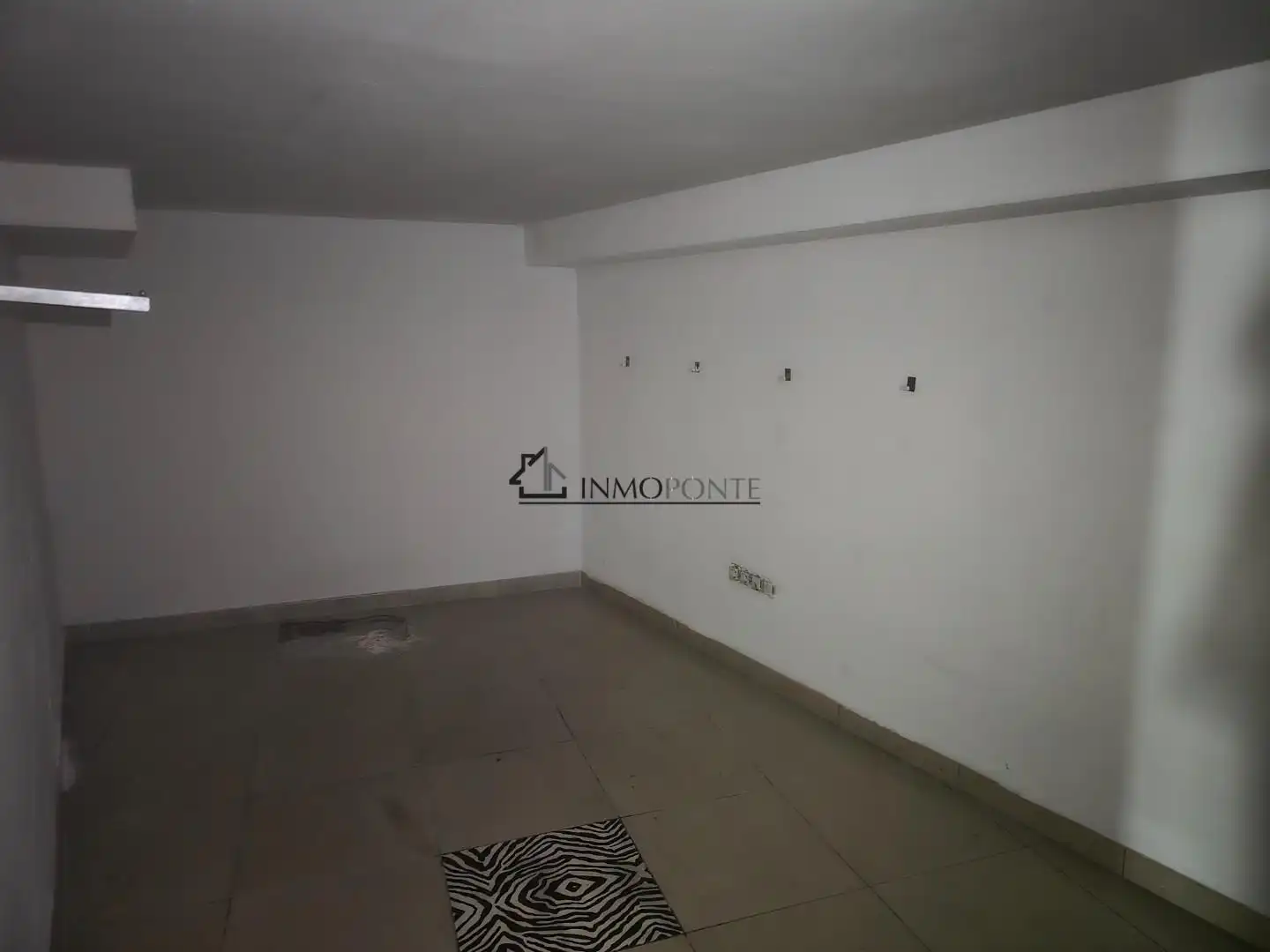 Business premises for sale in Zona Fernández Ladreda, imagen 8