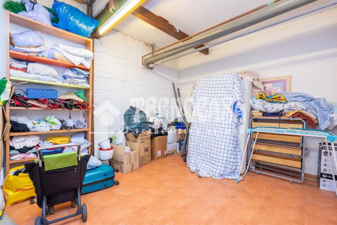 Piso en venta en Coslada con Trastero