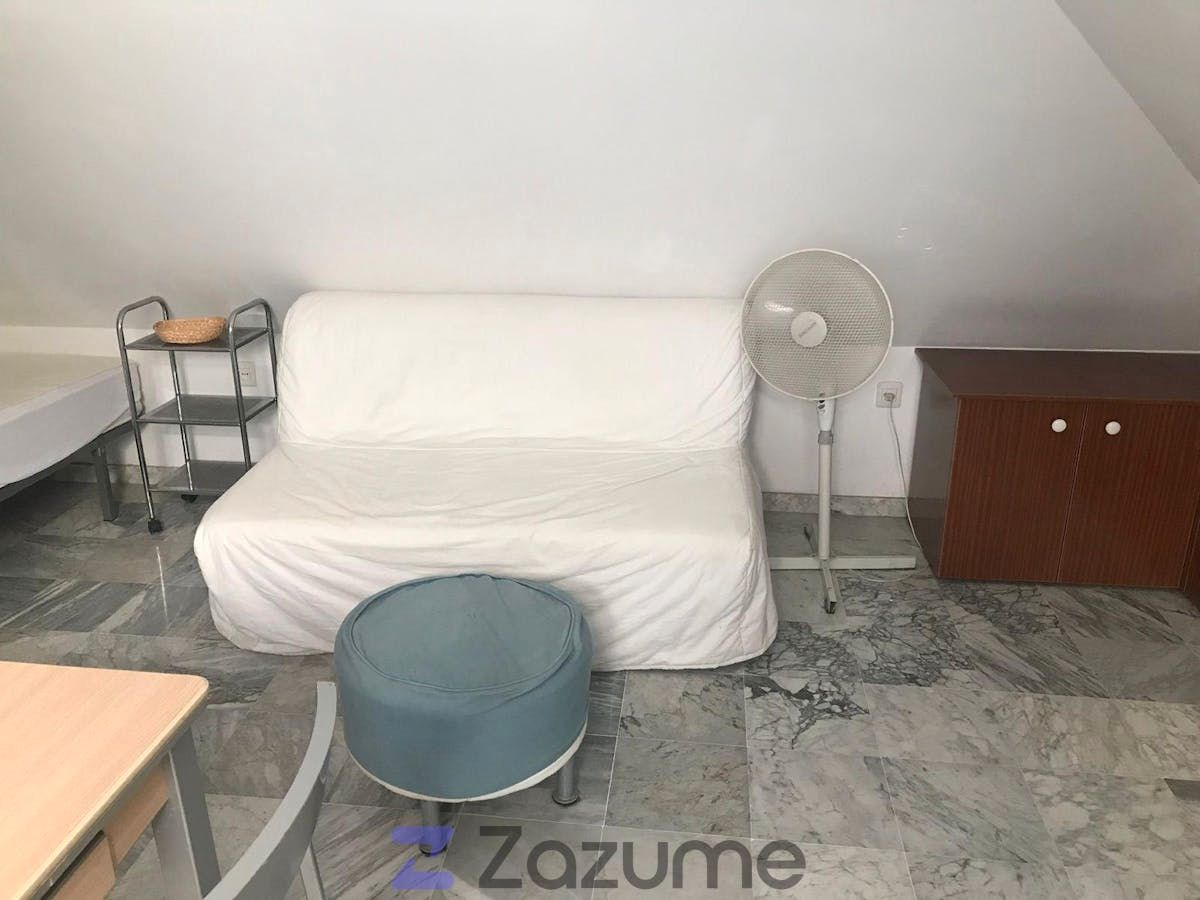 Habitación de Estudio de alquiler en  Cádiz Capital con Aire acondicionado, Calefacción y Amueblado