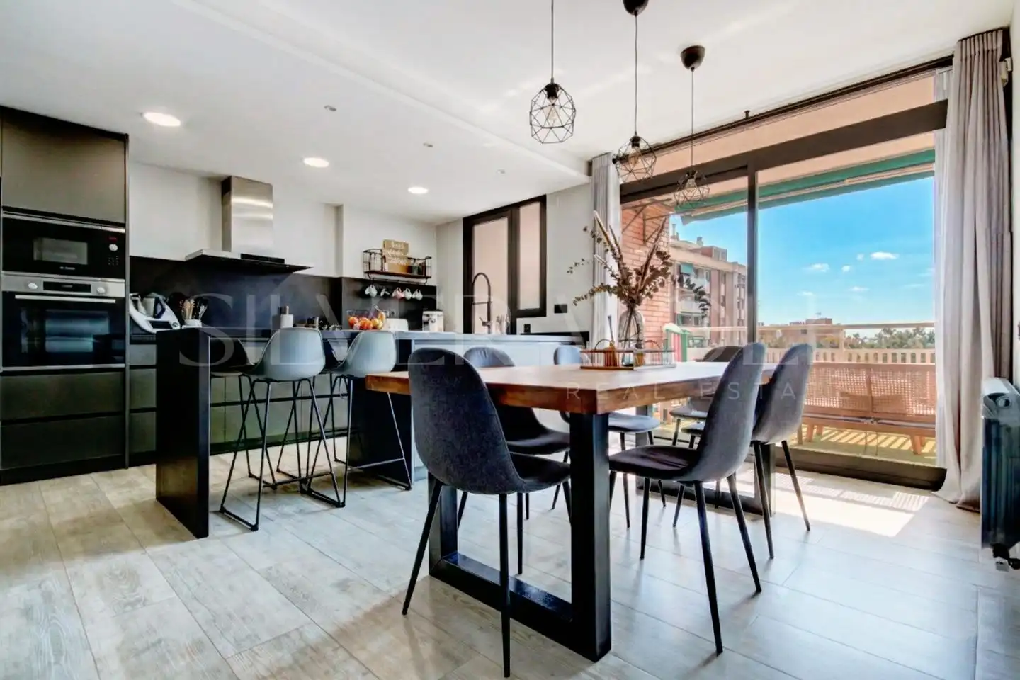 Dining room of Flat for sale in Gavà  with Air Conditioner, Heating and Parquet flooring