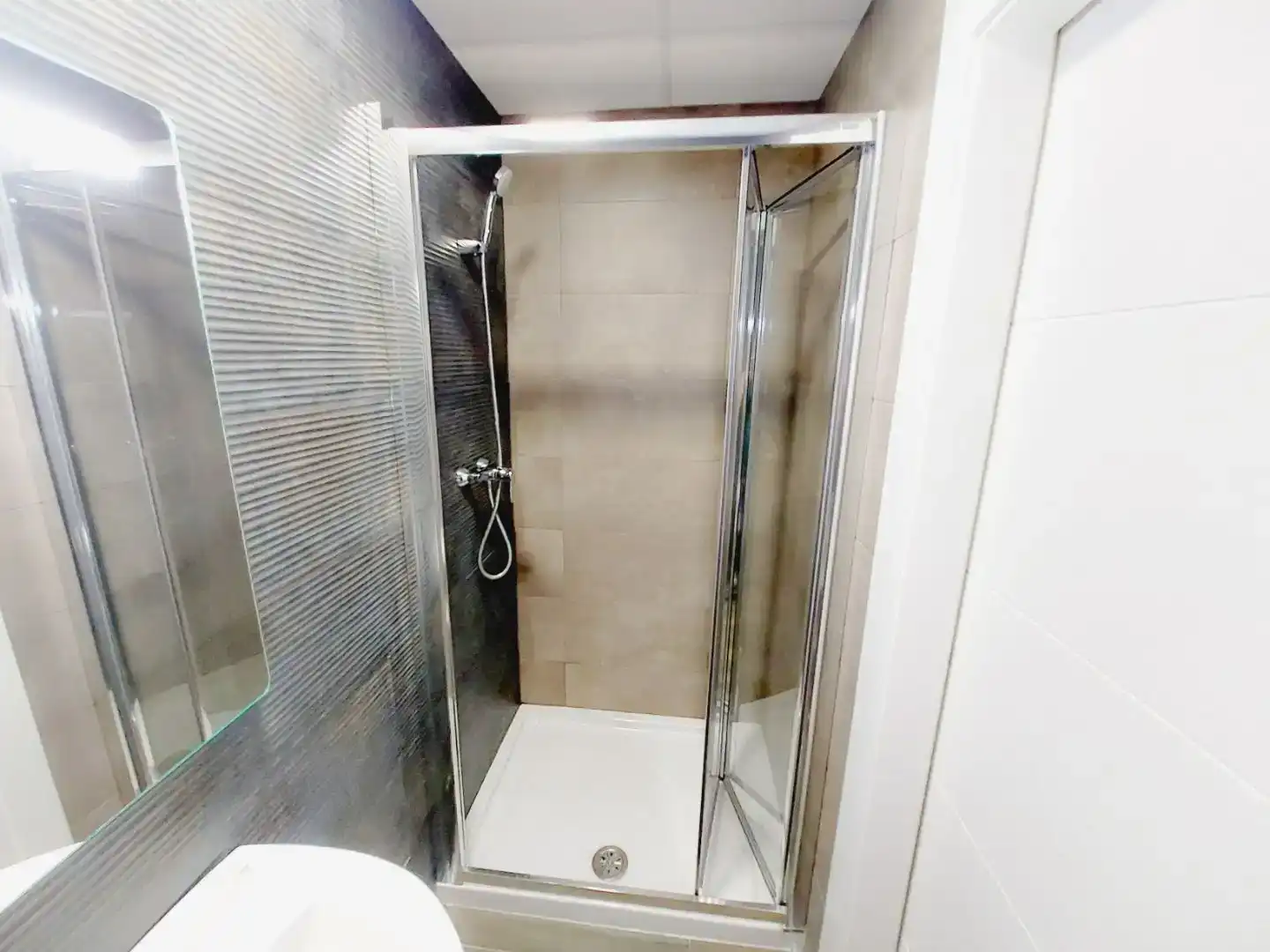 Bathroom of Flat for rent in  Murcia Capital  with Air Conditioner