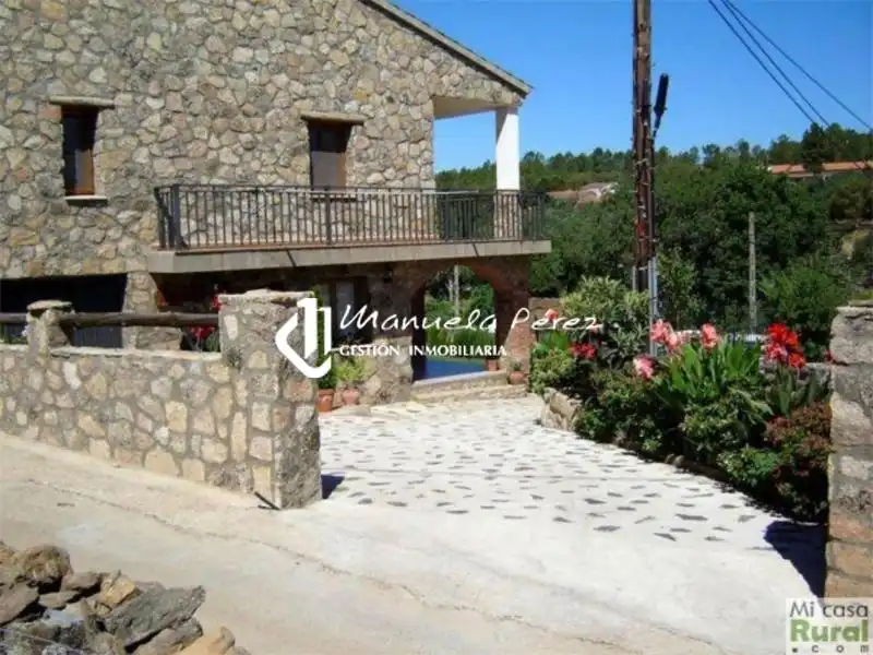Garden of Country homes for sale in Cáceres  with Air Conditioner, Heating and Terrace